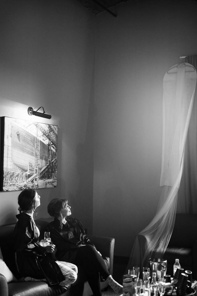 fine art reportage wedding photography Cheshire, liverpool, Northwest UK