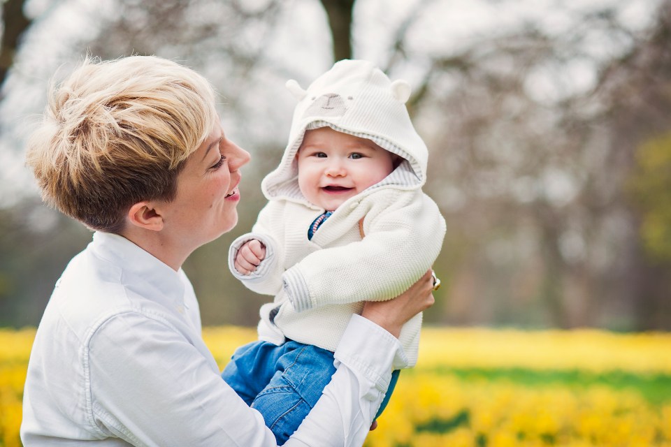 Family lifestyle photoshoot sefton park liverpool