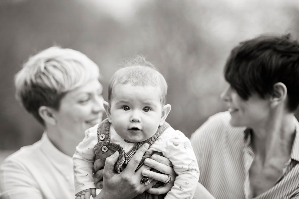 Family lifestyle photoshoot sefton park liverpool