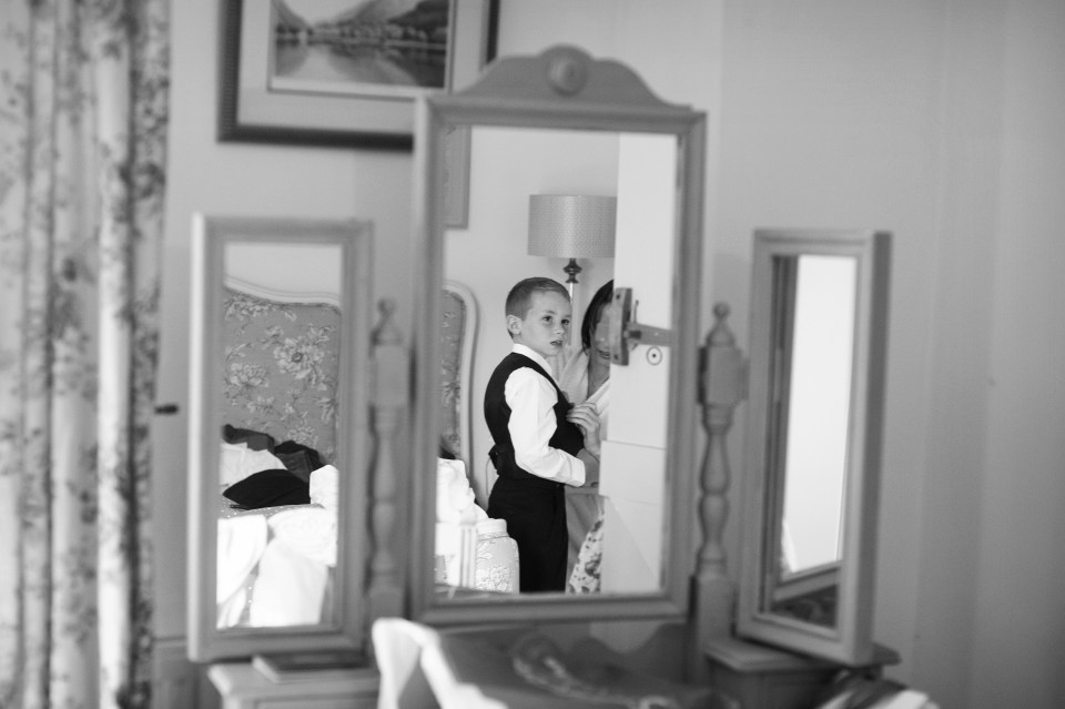 Hafod farm wedding photography. Fine art and reportage wedding photography Cheshire