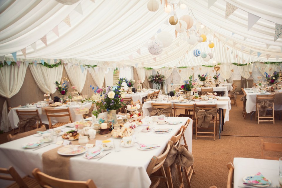 Hafod farm wedding photography. Fine art and reportage wedding photography Cheshire