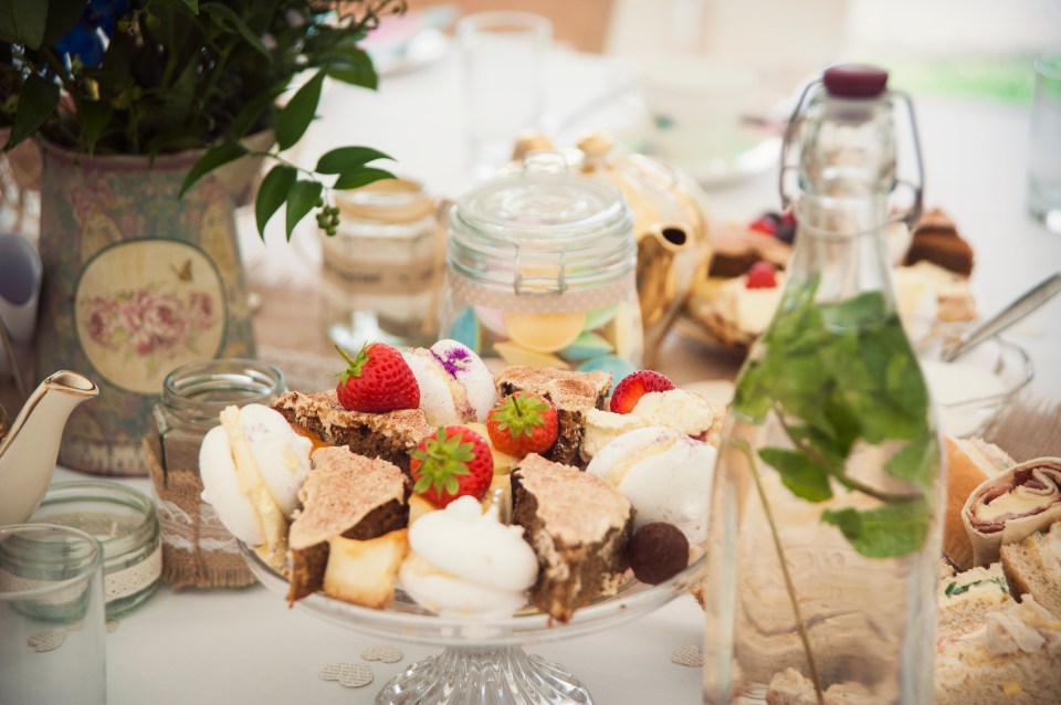 Hafod farm wedding photography. Fine art and reportage wedding photography Cheshire