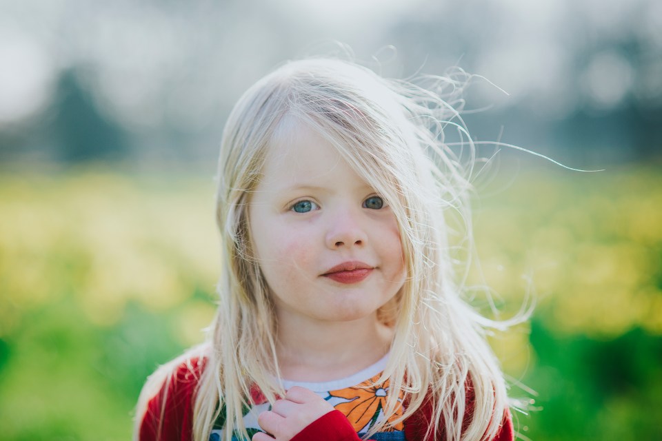 Child spring photoshoot sefton park Liverpool