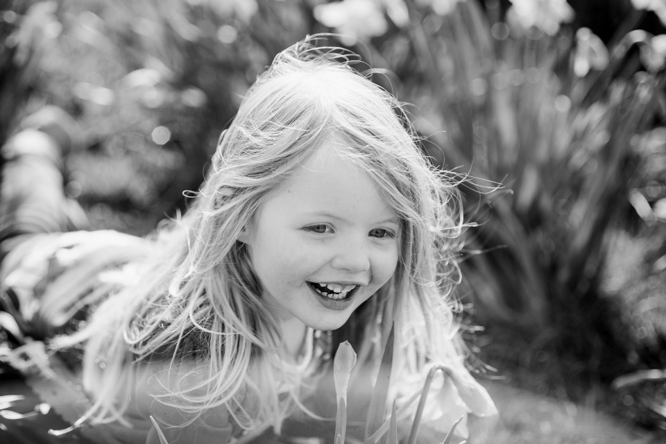 Child spring photoshoot sefton park Liverpool