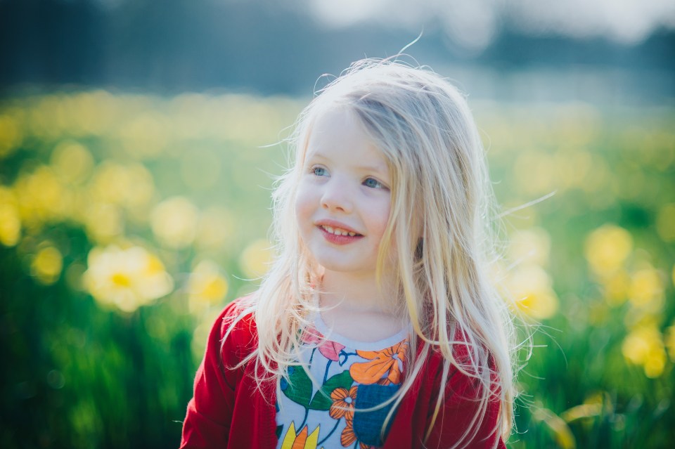 Child spring photoshoot sefton park Liverpool