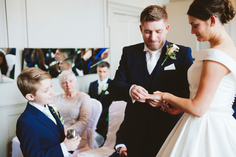 oddfellows wedding photography. weddings oddfellows chester