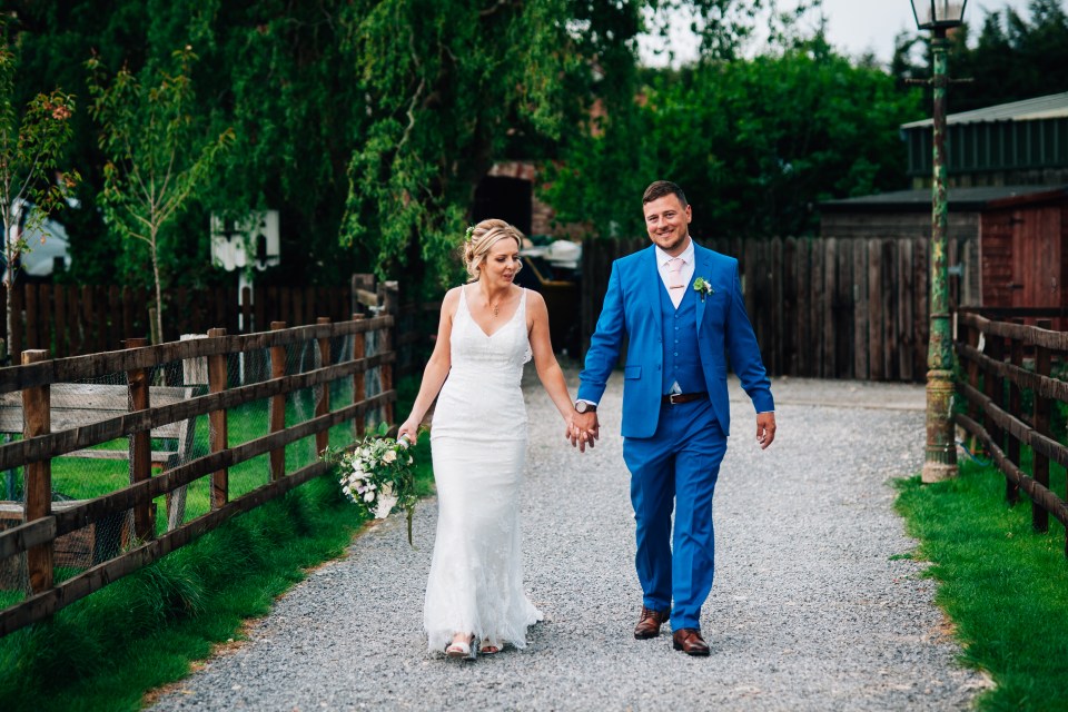 Skipbridge Farm wedding photography - wedding photographer Cheshire, North West