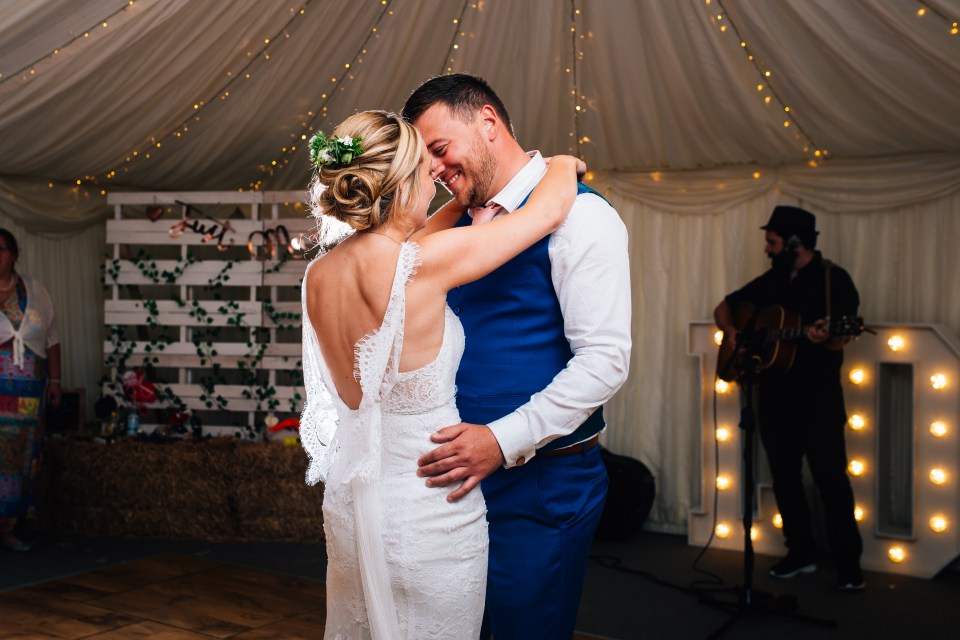 Skipbridge Farm wedding photography - wedding photographer Cheshire, North West