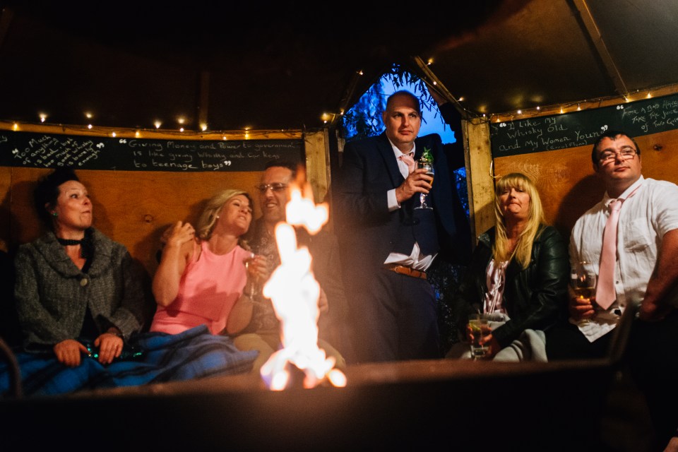 Skipbridge Farm wedding photography - wedding photographer Cheshire, North West